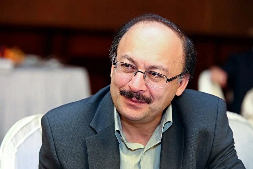 امر ملی و روشنفکر ضدملی