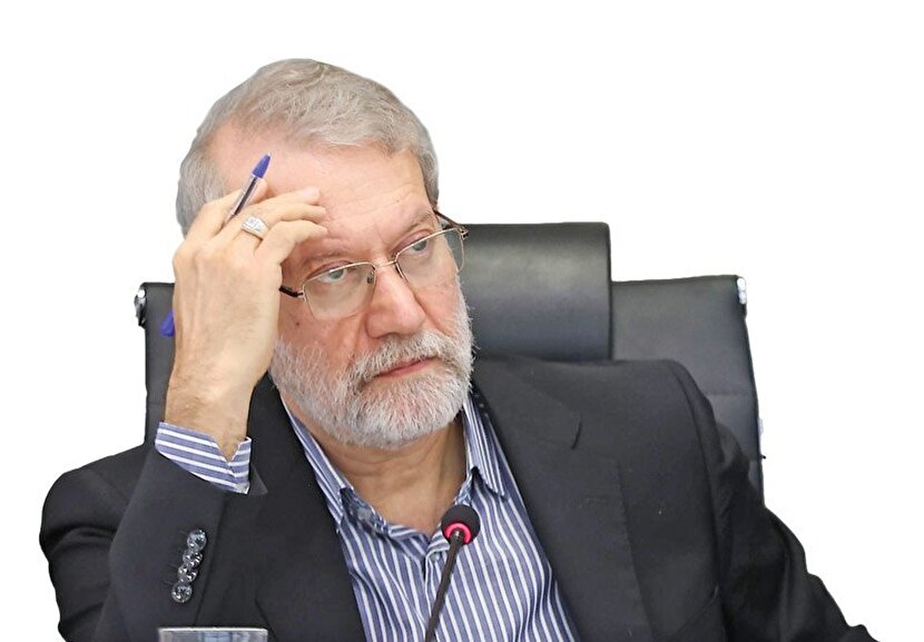انسان باغیرت قبول نمیکند